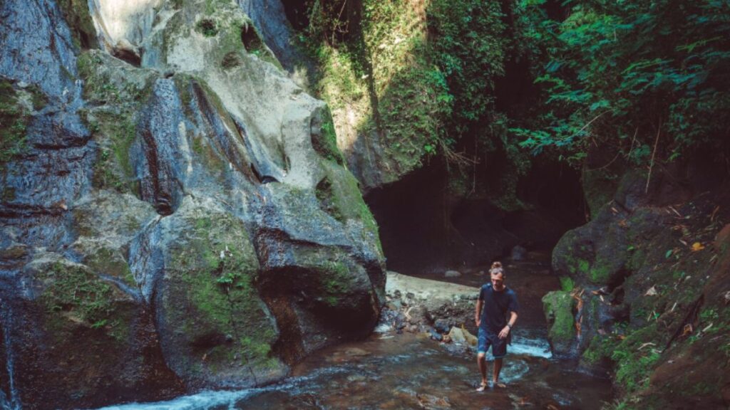 Travel Destinations in East asiatic: Hidden Gems Beyond the