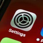 FBI smartphone warning concept