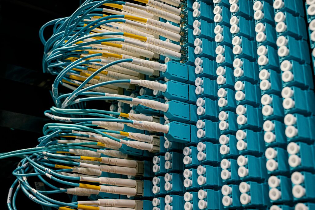 Find My Network 2026: How Crowd-Sourced Tracking Works