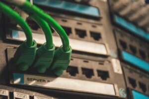 Find My Network 2026: How Crowd-Sourced Tracking Works