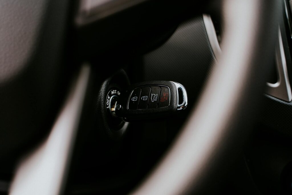 Key Finder Technologies: Bluetooth, RF, & GPS in 2026