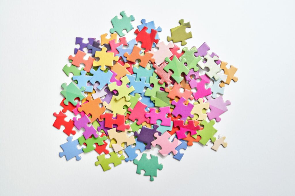 Common Word Association Fallacies in Puzzle Solving: Avoid Them in 2026